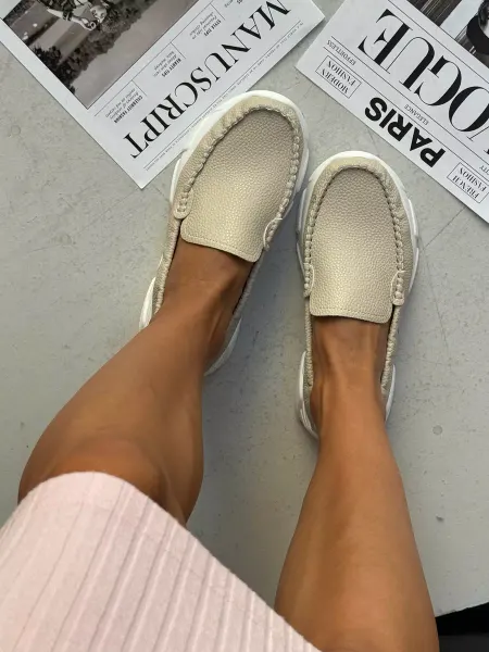 Dollenta Мокасины женские светлые легкие