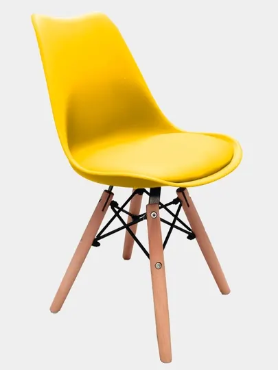 Эргономичный детский стул Eames с мягкой эко-кожей — выдержит до 120 кг