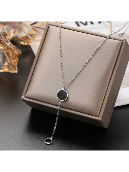 Elegant Touch Цепочка с круглой подвеской