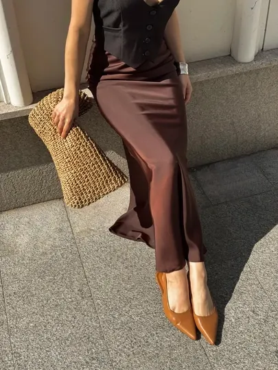 Юбка женская атласная на резинке, маломерит - EllyFashion