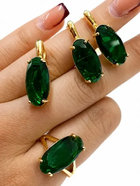 Комплект бижутерии с зелёной гранёной вставкой DIAMOND COLLECTION