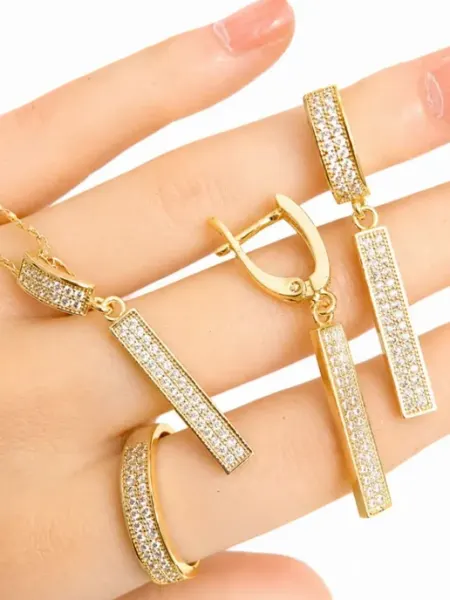Комплект бижутерии Геометрия с фианитами DIAMOND COLLECTION