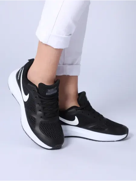 Кроссовки Nike Zoom MoDa for Life