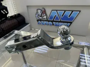 Фаркоп универсальный автомобильный квадрат хром с шаром 50х50мм