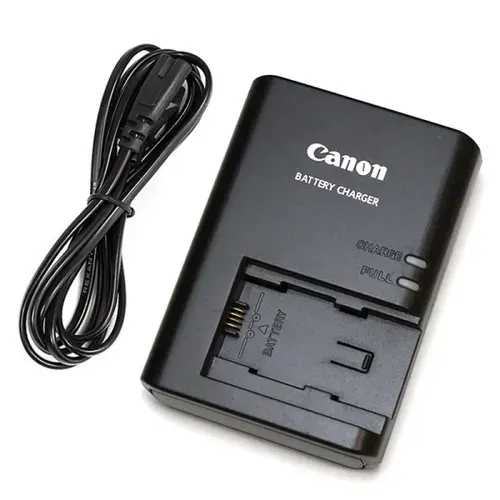 Зарядное устройство Canon CG-700 для фото аккумулятора BP-709, BP-718, BP-727