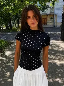 Футболка Laddo Футболка женская летняя скимс в горошек 1 шт