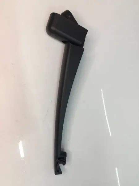 Поводок стеклоочистителя задний Hyundai Kia 988111H000 ix35 AutoPart