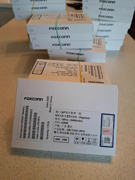 Аккумулятор FOX/FOXCONN для iPhone 14 Pro (с привязкой) 3490 mAh (коробка)