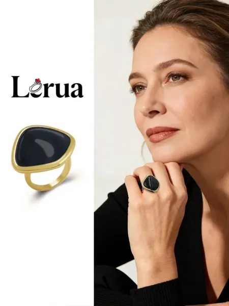 Кольцо крупное с эмалью бижутерия Леруа геометрическое Lerua