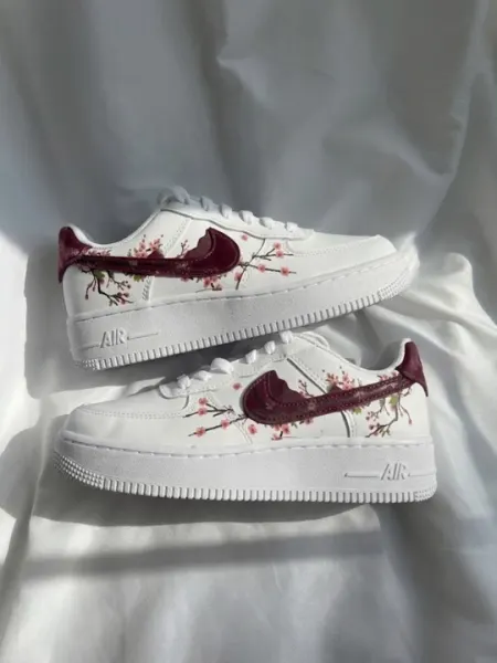 Nike Air Force 1 Sakura. Уникальные кроссовки для девушек и женщин - Женские кроссовки