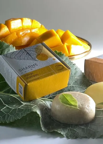 Натуральный твердый шампунь SHARME HAIR MANGO с маслом манго увлажняющий 50г