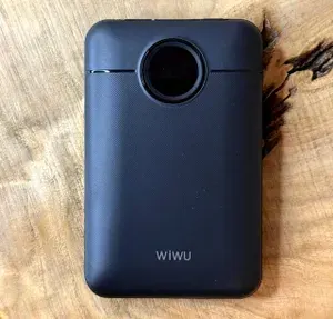 Внешний аккумулятор Power bank 10000mAh 22W WIWU Wi-P022 / Черный_4