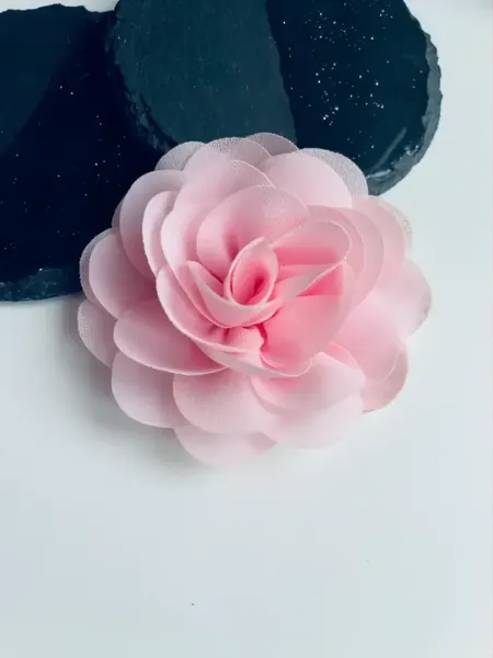 Брошь цветок нежно розовый EliaShine Art