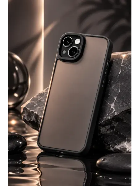 Чехол на iPhone 13 матовый CaseLixx