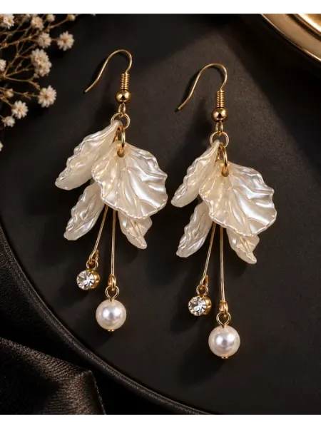 Серьги лепестки с жемчугом длинные акриловые Impulse Jewelry