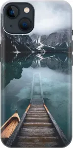 Силиконовый чехол на Apple iPhone 14 / Эпл Айфон 14 с рисунком "Горы, озеро, облака"