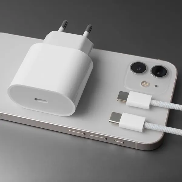 Apple 35W TYPE-C адаптер и USB-C кабель для iPhone 15 Pro Max