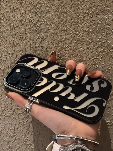 Чехол на IPHONE 13 чёрный Рисунок на черном фоне