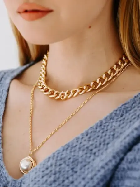 Minoly jewelry Набор из двух цепочек колье с подвеской в ювелирной подарочн…