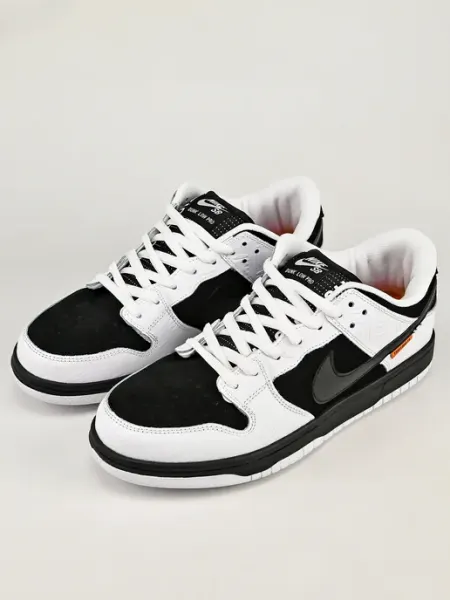 Кроссовки SB Dunk Nike