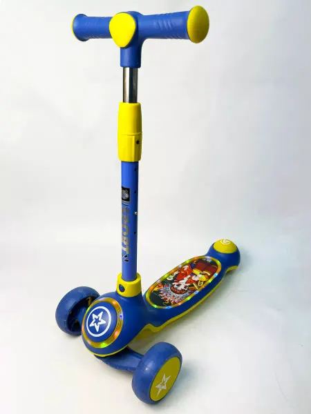 Lion Toys Самокат детский музыкальный с подсветкой