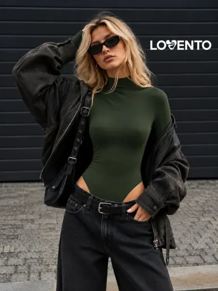 LOVENTO Боди водолазка с длинным рукавом и горлом утягивающее черное