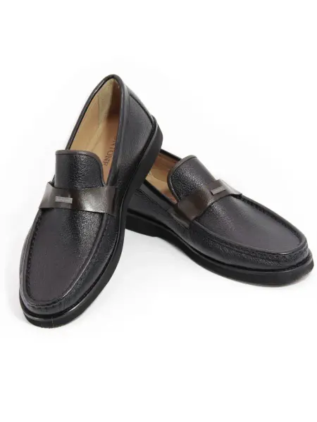 Montoneshoes Классические туфли из натуральной кожи