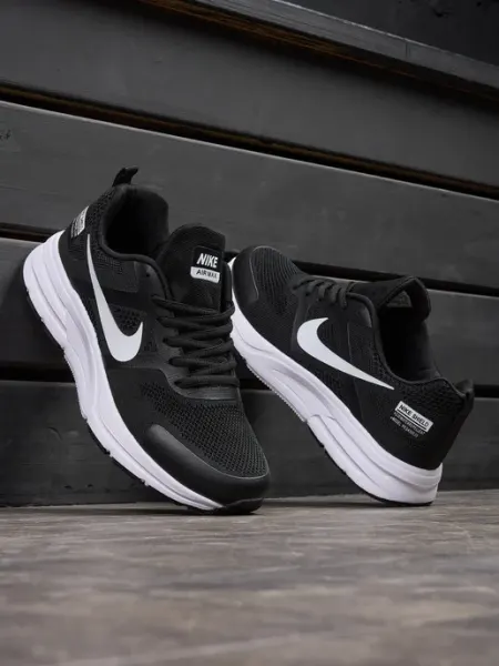 Nike Кроссовки спортивные легкие