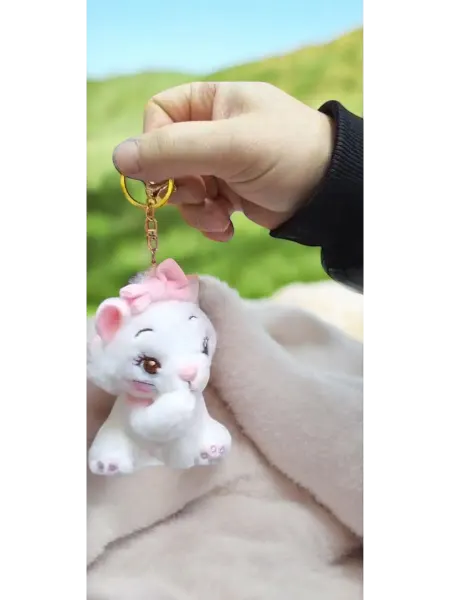 Nina Мягкая игрушка Брелок кошечка