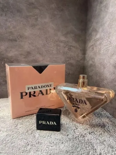 Парфюмированная вода для женщин Prada Paradoxe Prada, 90 мл