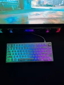 Клавиатура для игр, с функцией защиты от воды и пыли, светодиодные символы, RGB-подсветка, проводная