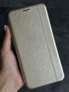Чехол книжка на Samsung S24 FE с усиленным магнитом