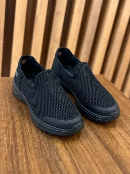 Летние Skechers для мужчин и женщин