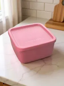 TUPPERWARE Контейнер Кубикс ярко розовый объем 650 мл