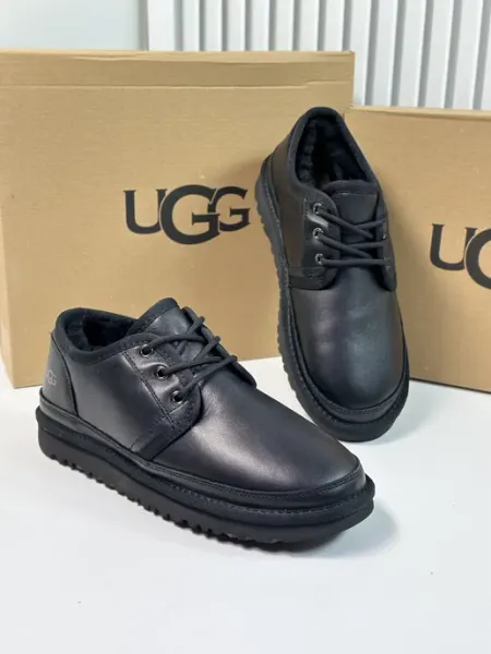UGGi Угги ботинки короткие с натуральным мехом