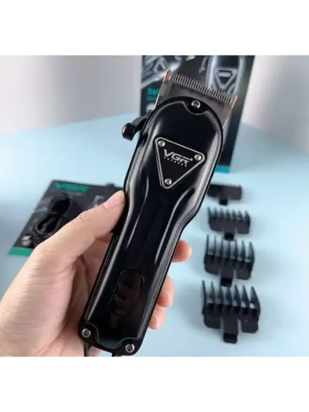VGR Профессиональная машинка для стрижки V-051