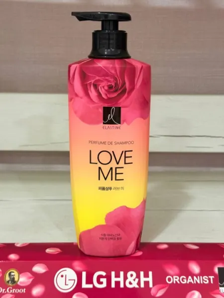 Парфюмированный шампунь ES «Love Me» 600мл