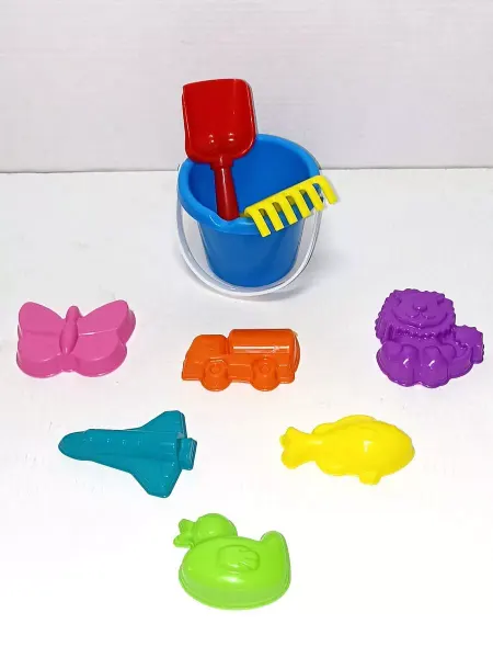 POLTOYS Набор игровой для песочницы детский