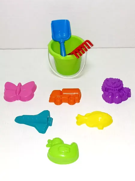 POLTOYS Набор игровой для песочницы детский