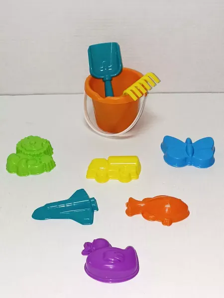 POLTOYS Набор игровой для песочницы детский