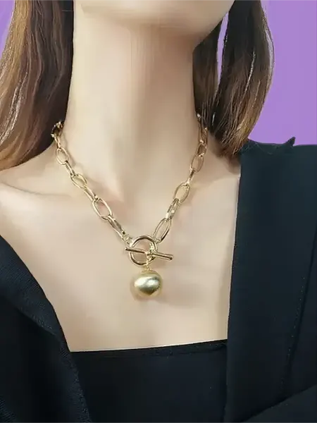 Светлашка цепочка с кулоном бижутерия