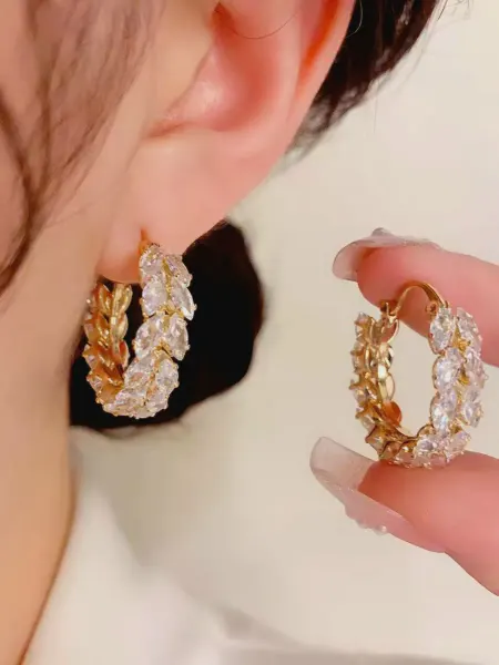 Серьги листочки бижутерия