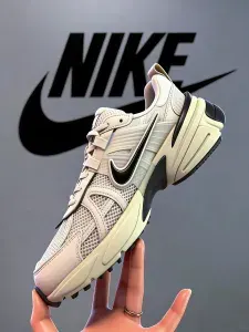 Кроссовки Nike кроссовки женские найки
