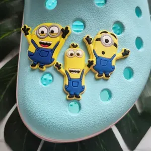 Джибитсы детские на crocs Миньоны