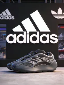 Кроссовки Adidas кроссовки Женский адидас