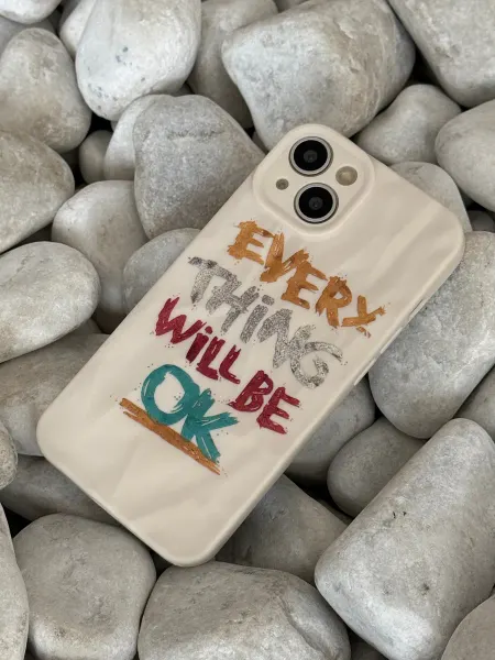 CaseLove Чехол на iPhone 13 Белый Яркие Надписи