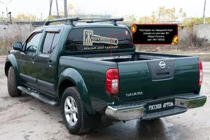 Накладка на передний борт кузова со скотчем Nissan Navara 2005-2015