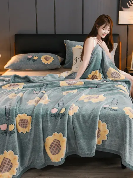 LC Waikiki плед флисовый с подсолнухами, размер 200*230 см