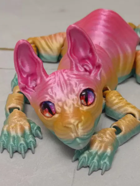 Подвижная 3D игрушка Кошка с живыми глазками