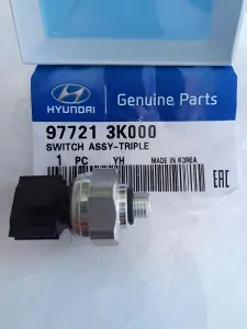 Датчик давления кондиционера HYUNDAI-KIA 977213K000
